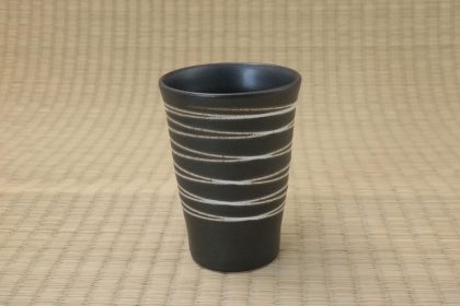 Tea Cup - Black w/Lines  - 8 x 11cmh